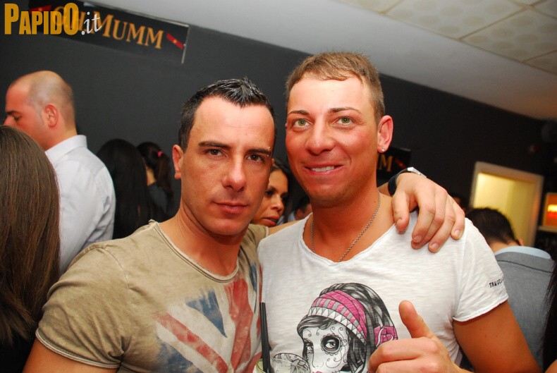 Sabato 14 Aprile - The Beach