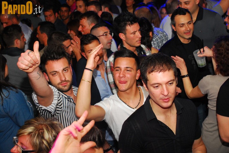 Sabato 14 Aprile - The Beach