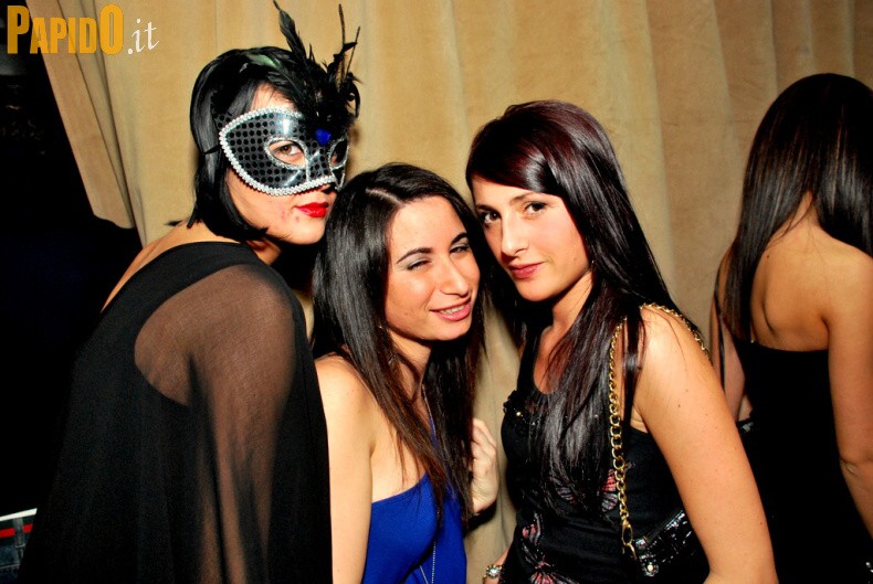 Venerdì 17 Febbraio - The Beach