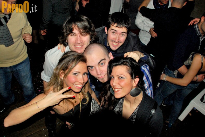Venerdì 17 Febbraio - The Beach