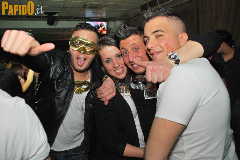 Venerdì 17 Febbraio - The Beach