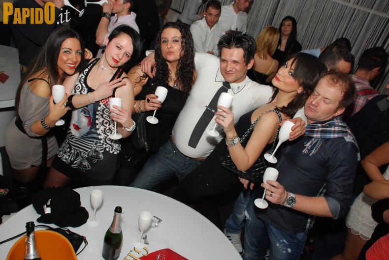 Sabato 17 Marzo - The Beach