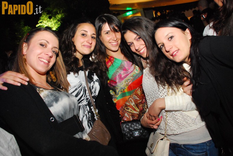 Venerdì 18 Maggio - The Beach