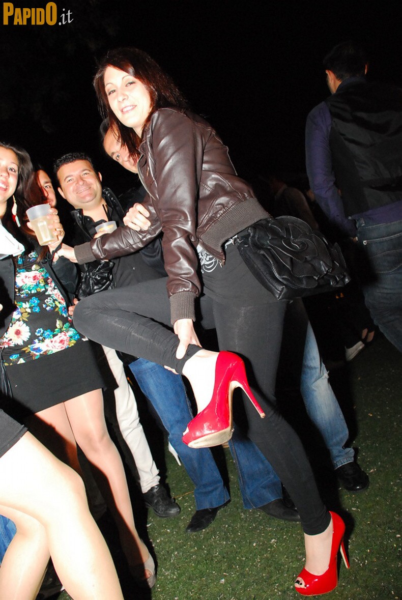 Venerdì 18 Maggio - The Beach