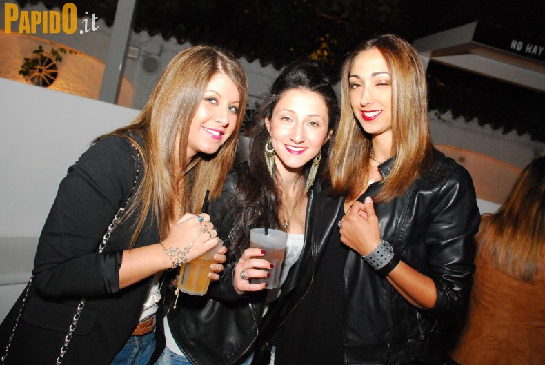 Venerdì 18 Maggio - The Beach