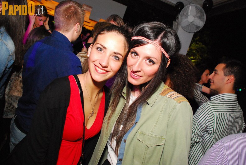 Venerdì 18 Maggio - The Beach