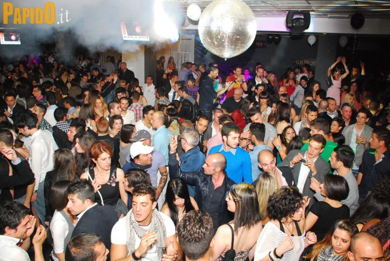 Venerdì 18 Maggio - The Beach