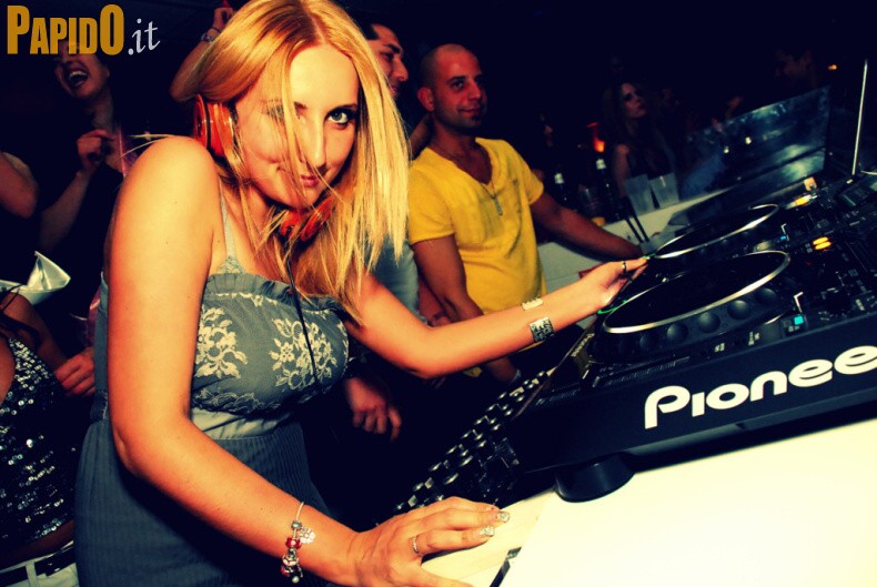 Sabato 19 Maggio - The Beach