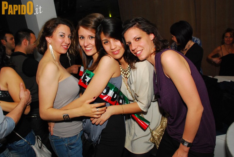 Venerdì 20 Aprile - The Beach