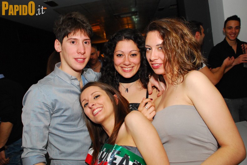 Venerdì 20 Aprile - The Beach