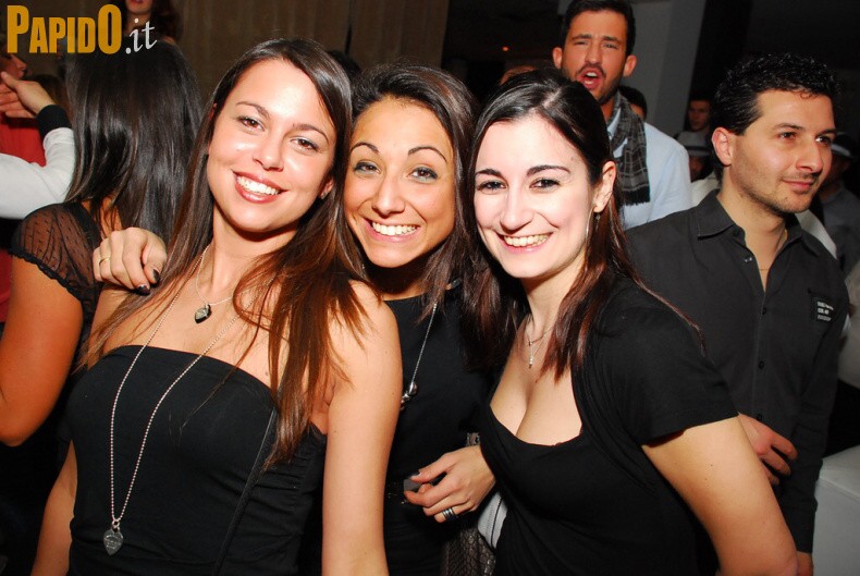 Venerdì 20 Aprile - The Beach