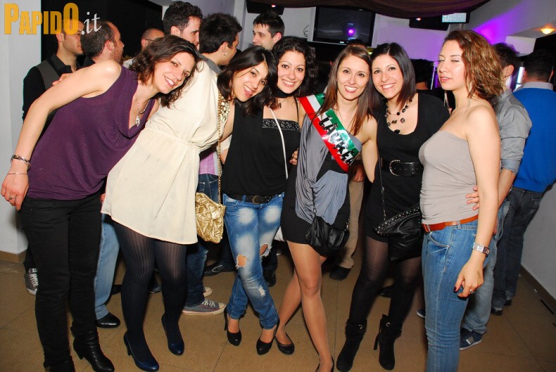 Venerdì 20 Aprile - The Beach
