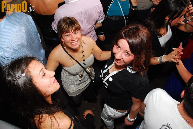 Sabato 21 Aprile - The Beach