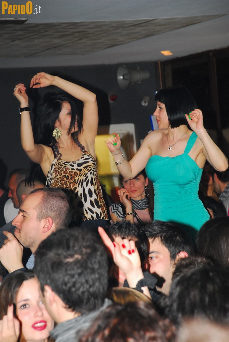 Sabato 21 Aprile - The Beach