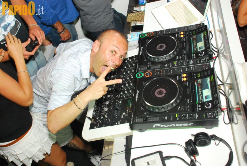 Sabato 23 Giugno - The Beach