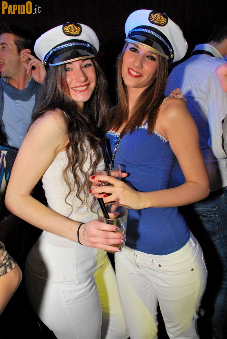 Venerdì 24 Febbraio - The Beach