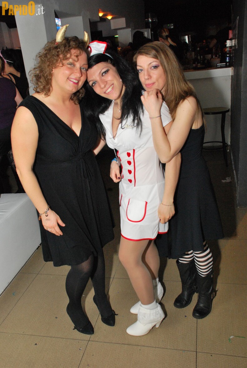 Sabato 25 Febbraio - The Beach