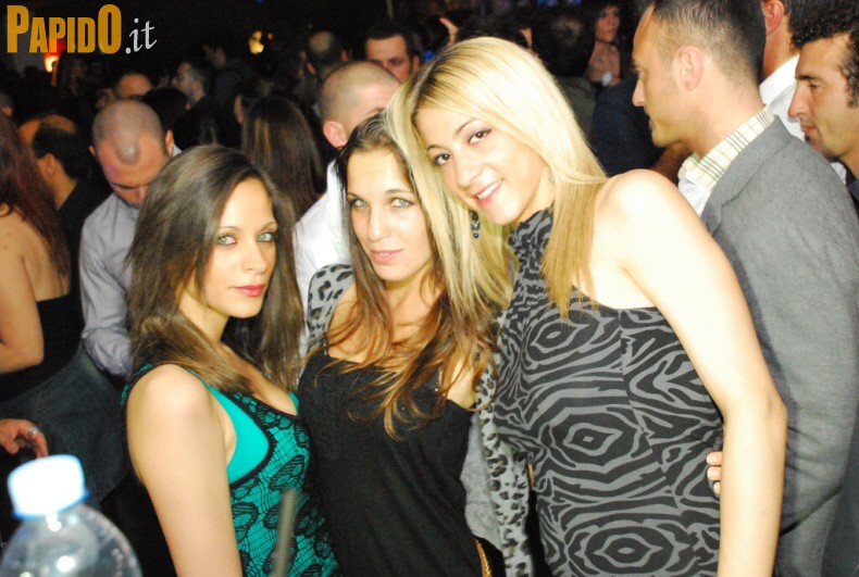 Venerdì 25 Maggio - The Beach