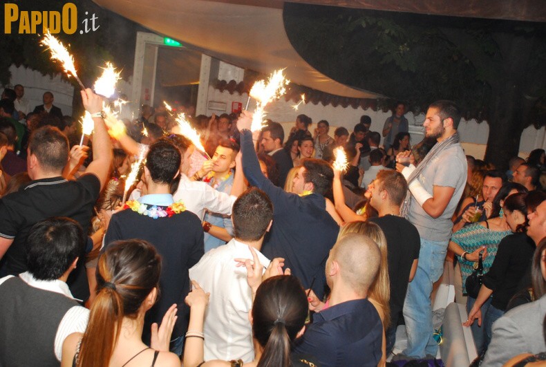 Venerdì 25 Maggio - The Beach