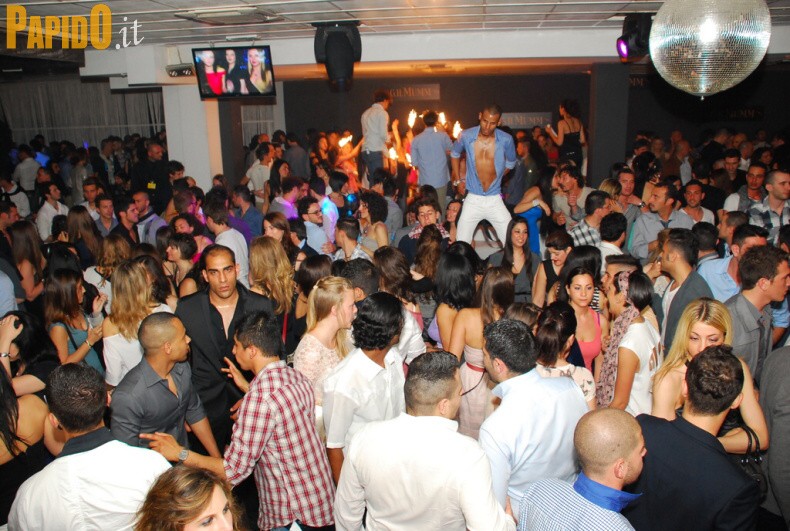 Venerdì 25 Maggio - The Beach