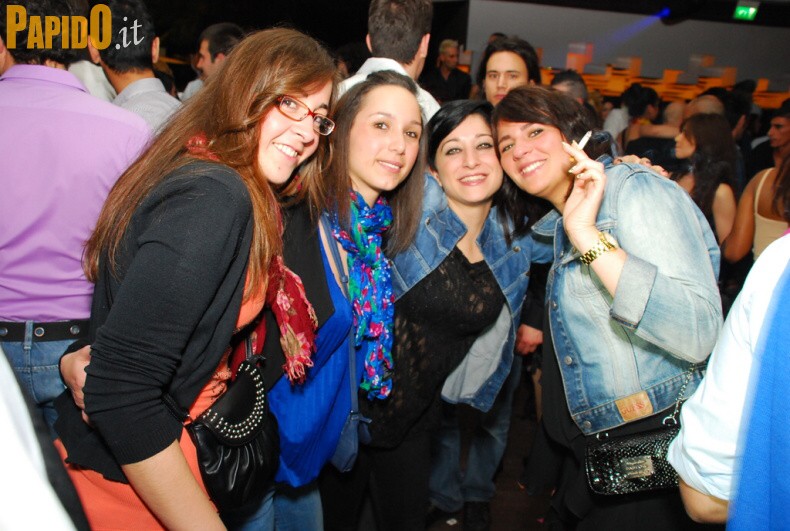 Venerdì 25 Maggio - The Beach