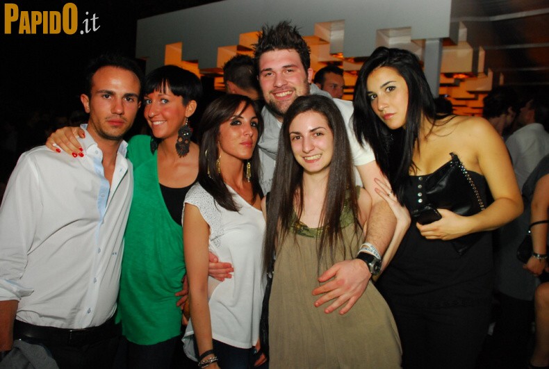 Venerdì 25 Maggio - The Beach