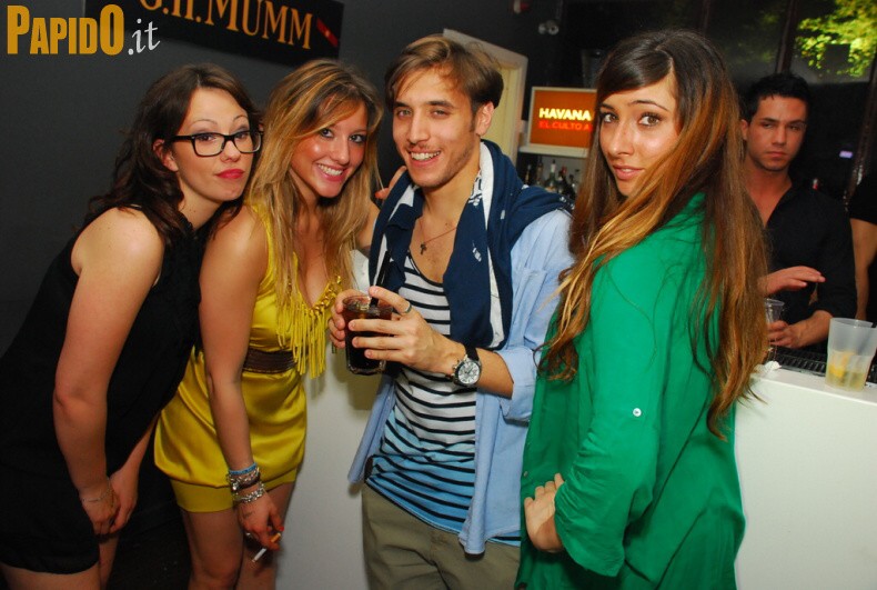 Venerdì 25 Maggio - The Beach
