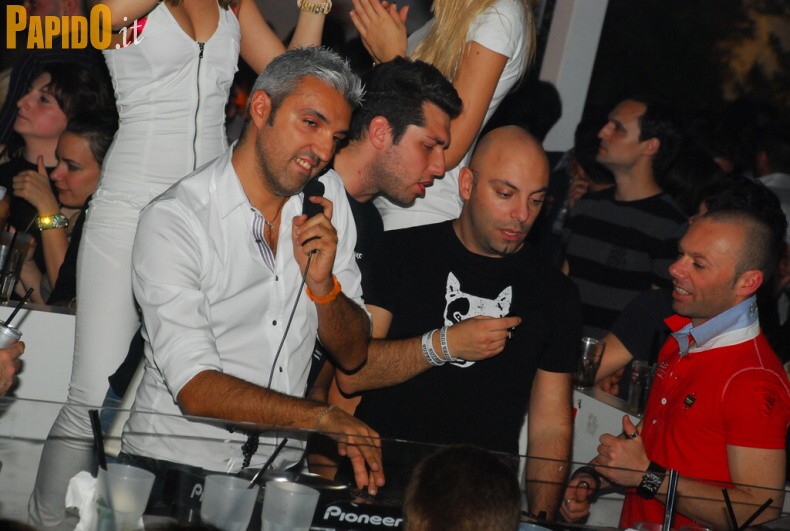 Venerdì 25 Maggio - The Beach