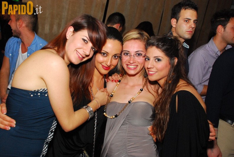 Venerdì 27 Aprile - The Beach