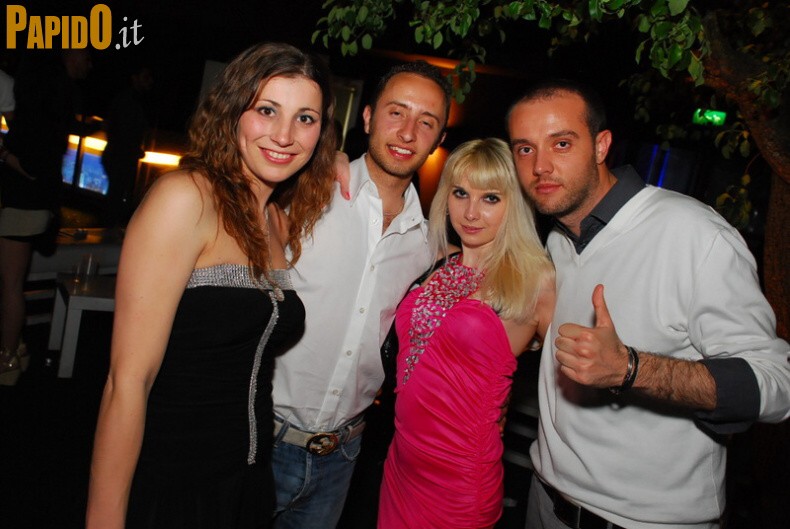 Venerdì 27 Aprile - The Beach