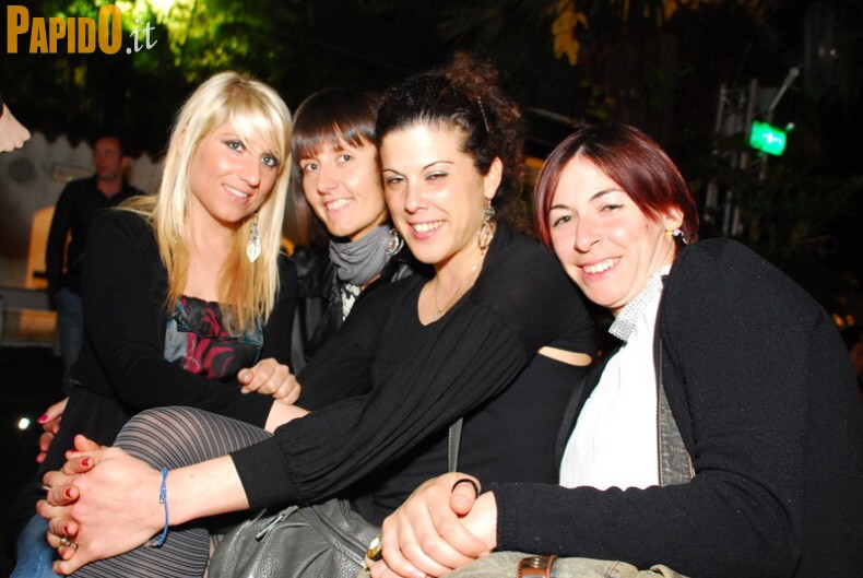 Venerdì 27 Aprile - The Beach