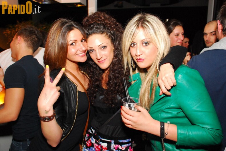 Venerdì 27 Aprile - The Beach