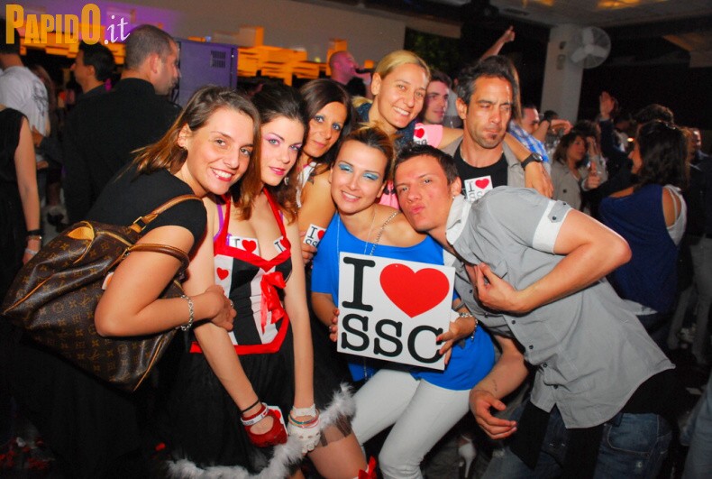 Domenica 27 Maggio al The Beach