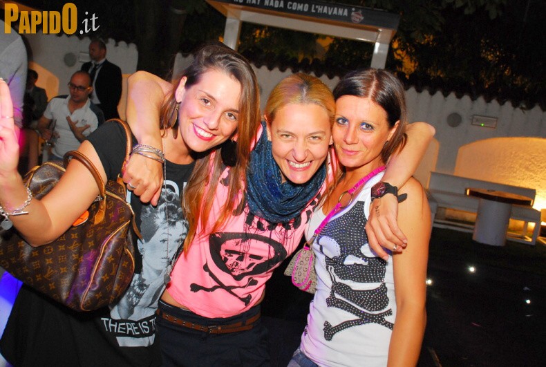 Domenica 27 Maggio al The Beach