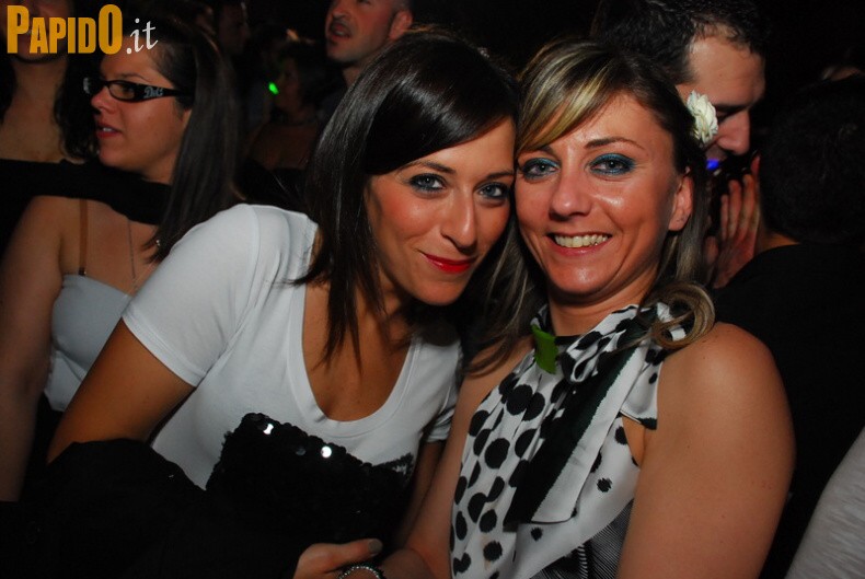 Sabato 28 Aprile - The Beach