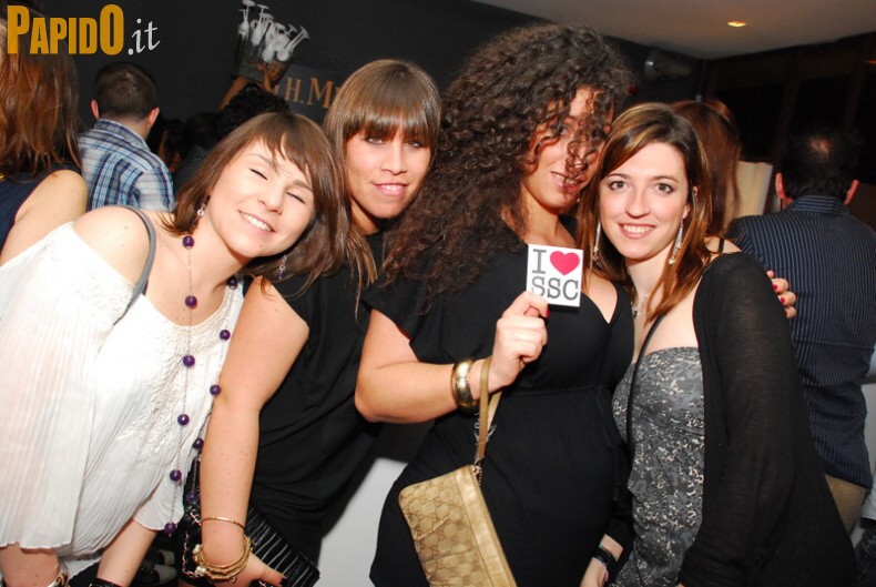 Lunedì 30 Aprile - The Beach
