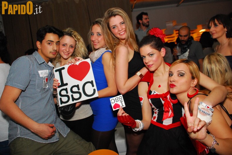 Lunedì 30 Aprile - The Beach