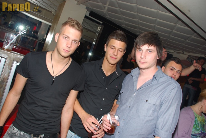 img00082.jpg